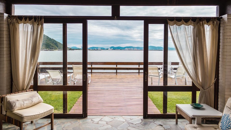 工程門窗安裝中會(huì)出現(xiàn)的問(wèn)題都有哪些？-樓上樓高端門窗