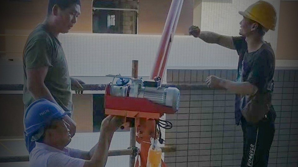 工程門窗幕墻滲水怎么處理？來看看樓上樓門窗的小技巧