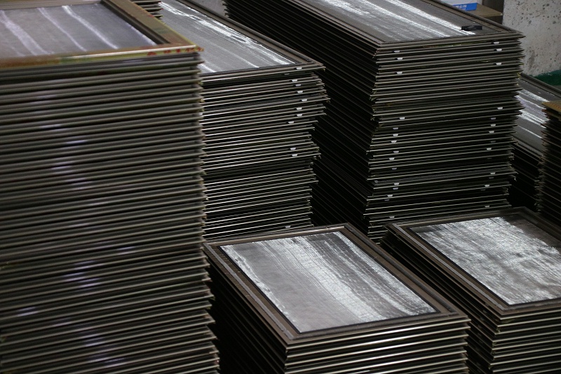 高檔鋁合金門窗的定制設(shè)計(jì)，原來大有講究！【樓上樓門窗】