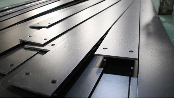 酒店裝飾門窗工程應(yīng)該選用什么品牌的門窗幕墻供應(yīng)商？